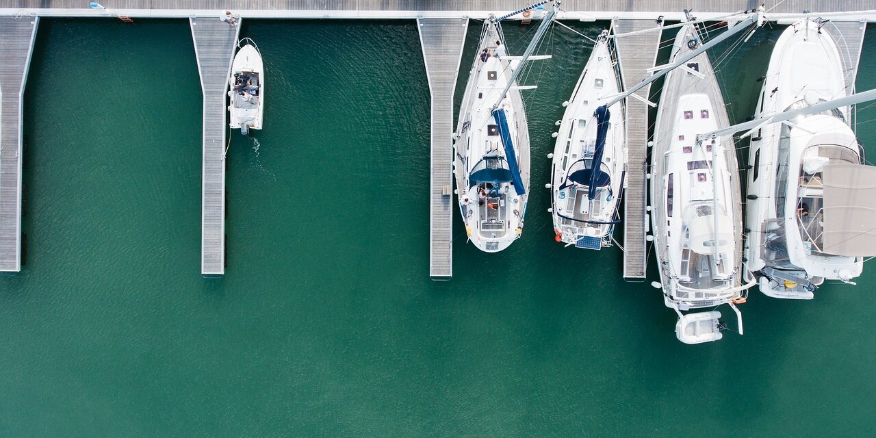 anchored, yachts, dock-1850849.jpg